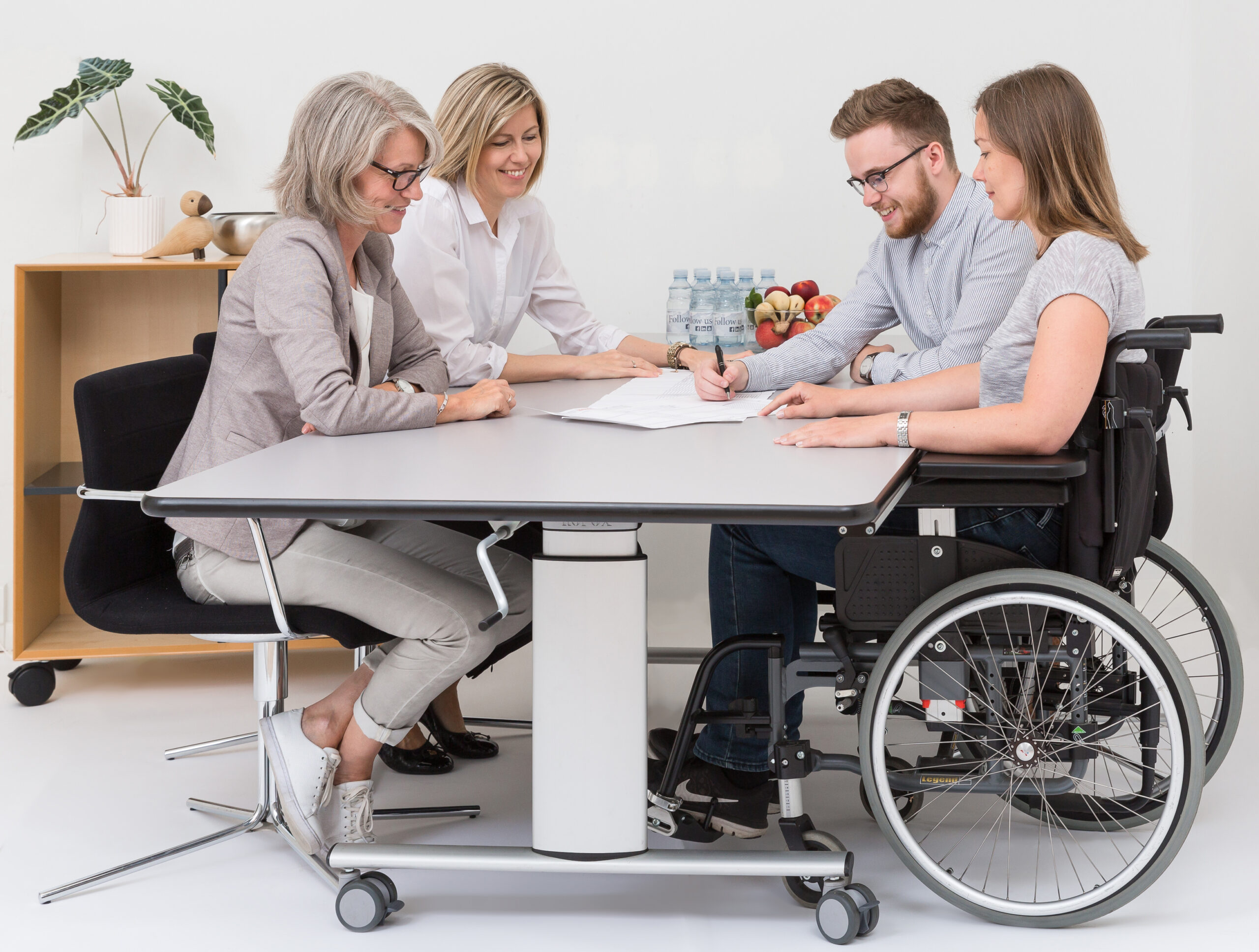 Table de groupe réglable en hauteur Ropox Vision