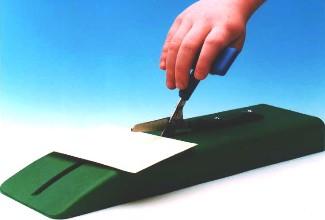 Tafelschaar op kunststof voet Easi-Grip® vervangbladen voor schaar 75 mm - scherpe punt -- PTT-5/WOB