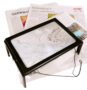 Vergrootglas op voet met LED lampjes